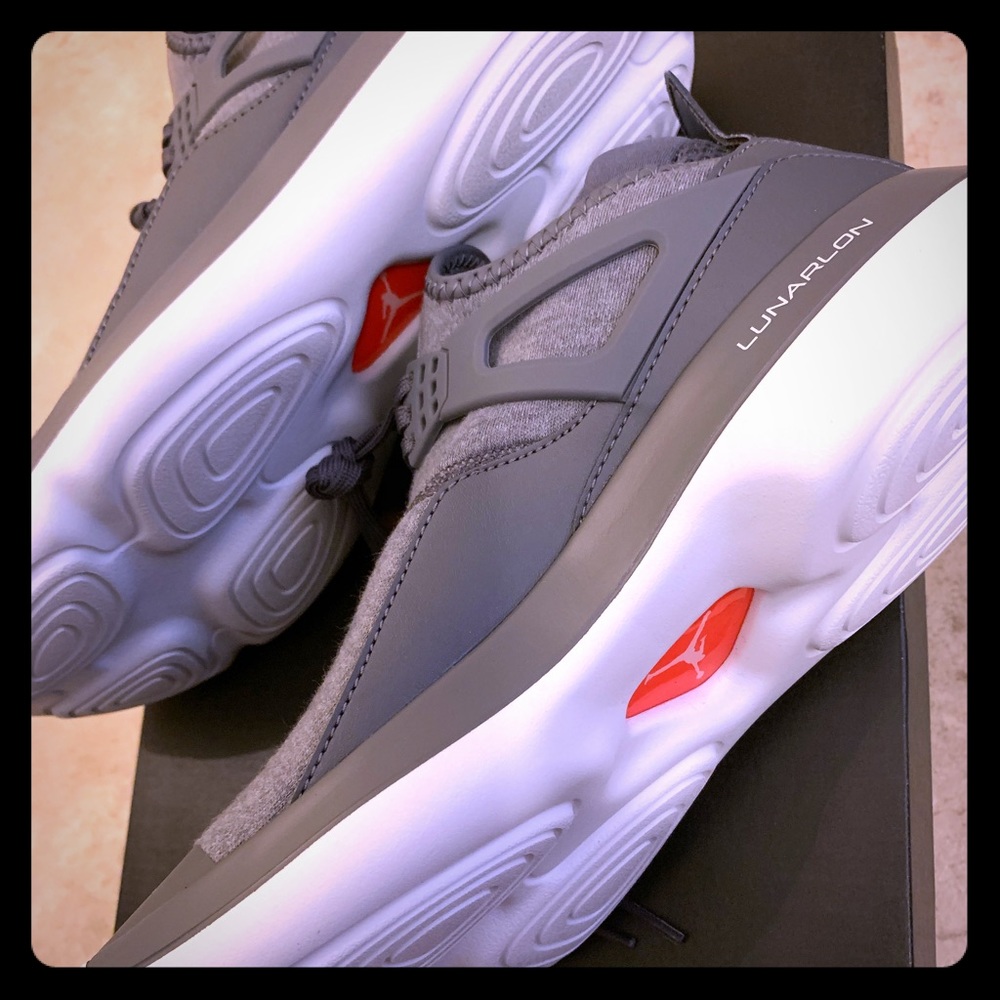 *BRAND NEW* MEN’S JORDAN FLY ‘89 (SIZE 10)